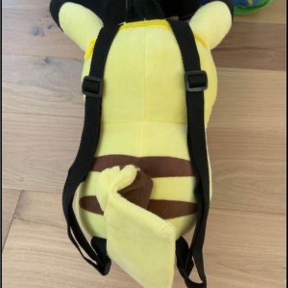 pokemon pikachu plush backpack - Picture 2 of 2